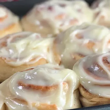 Sweet Sister Cinnamon Rolls